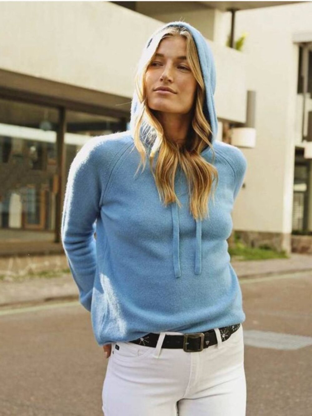 Vince | 100% Cashmere Raglan Sleeve Knit Hoodie Sweater in Light Blue